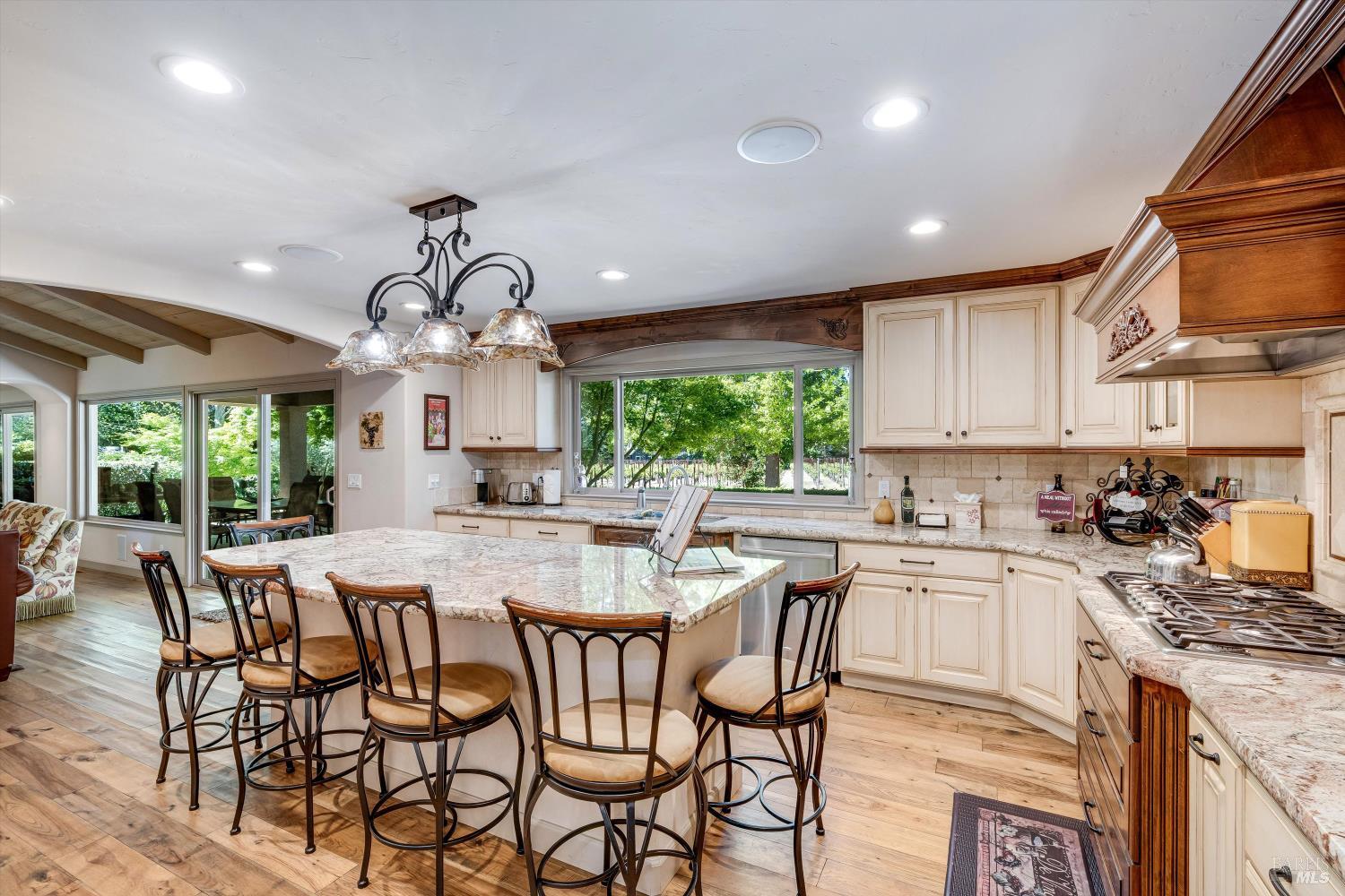 1040 Mount George Avenue Napa CA 94558
