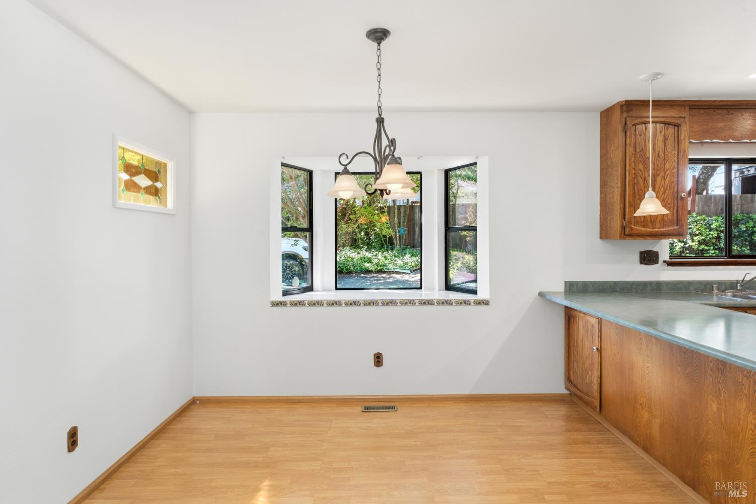 1122 W Standley Street Ukiah CA 95482