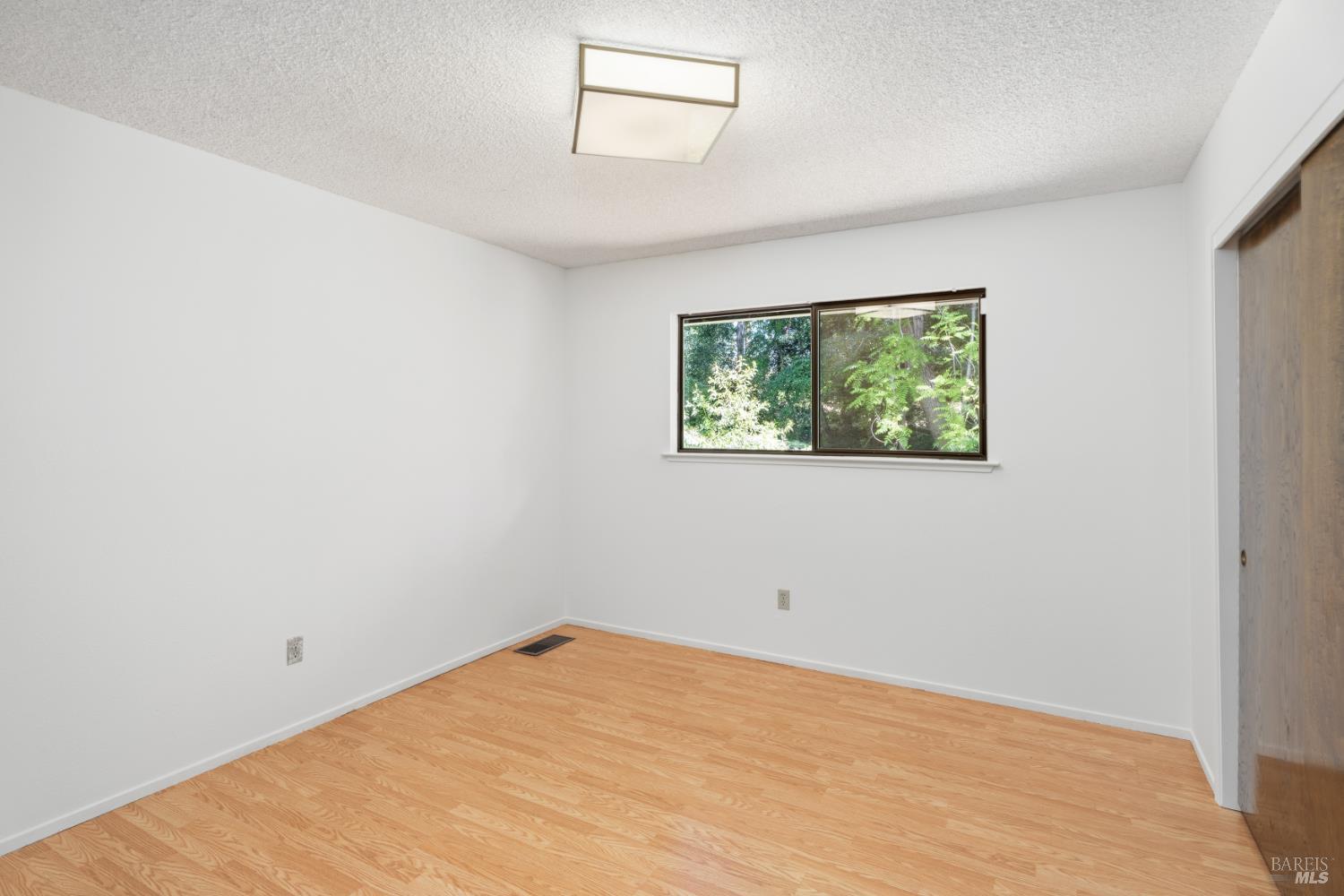 1122 W Standley Street Ukiah CA 95482