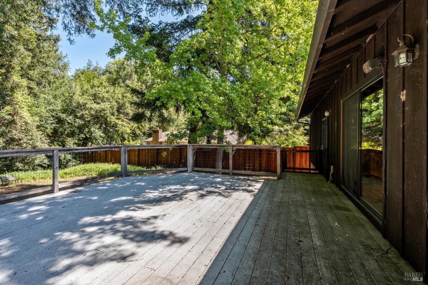 1122 W Standley Street Ukiah CA 95482