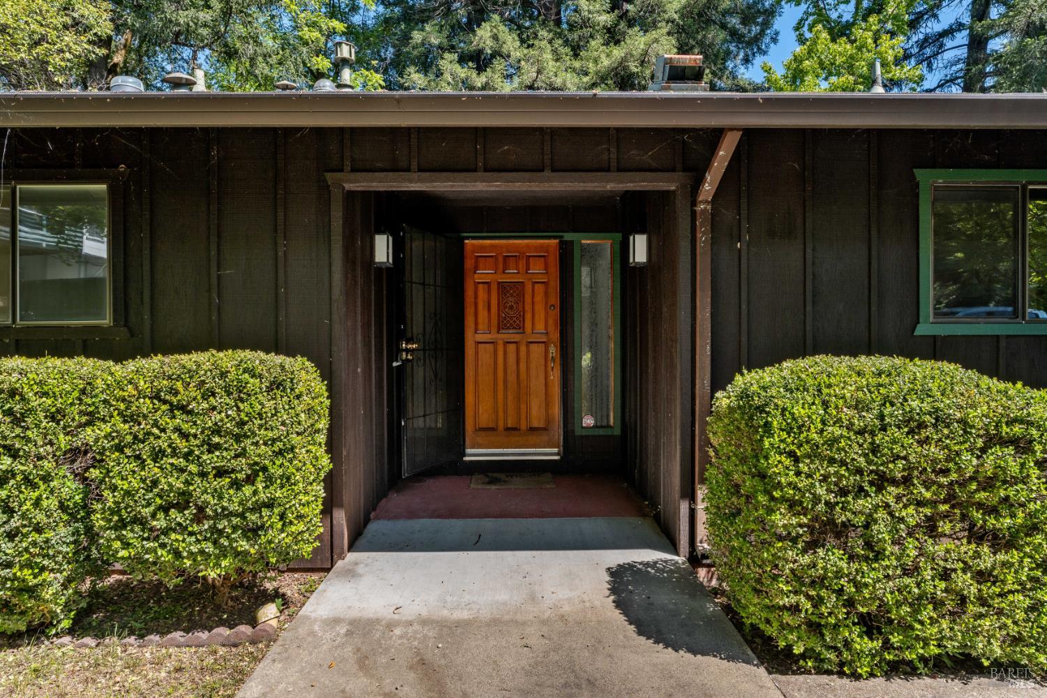 1122 W Standley Street Ukiah CA 95482