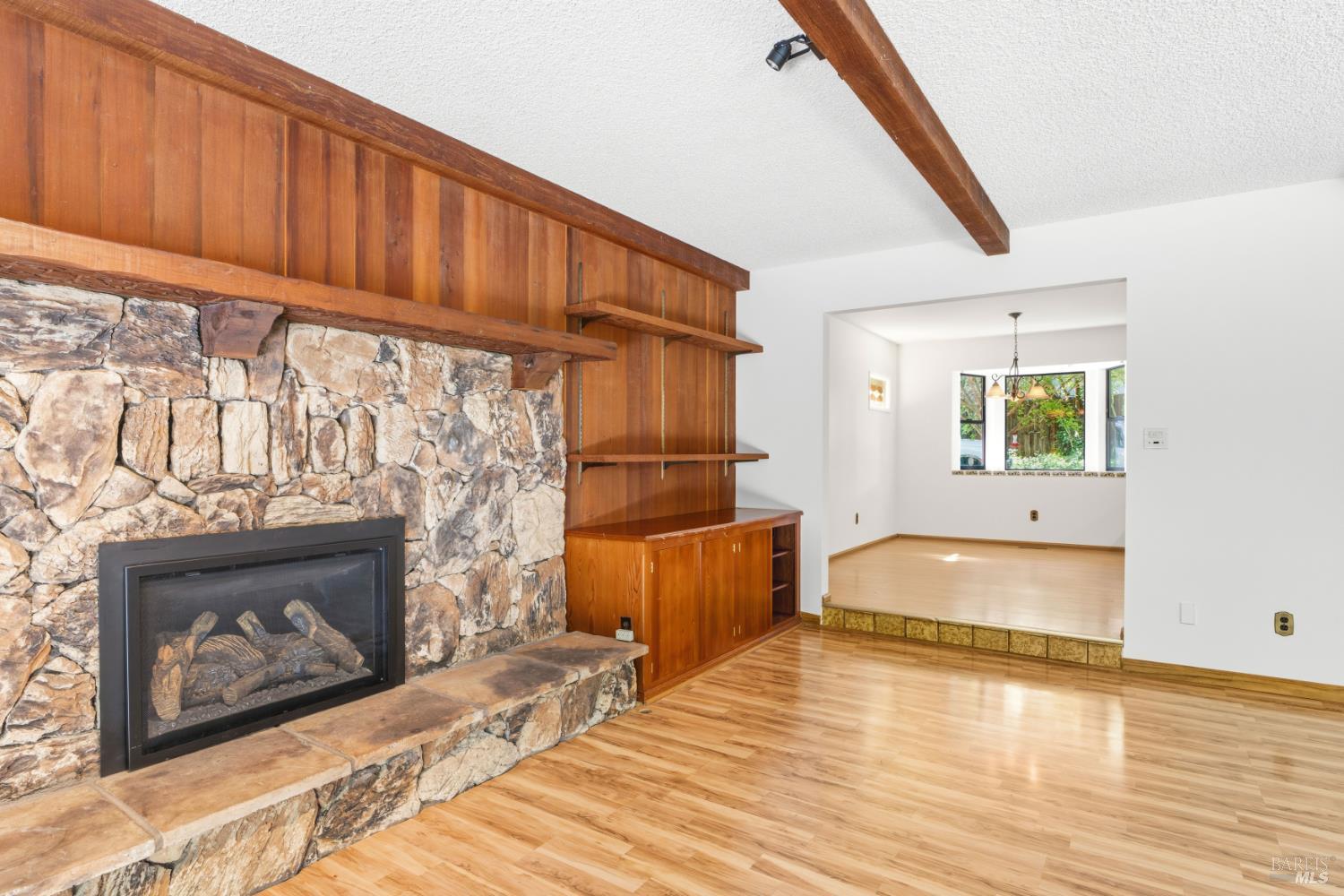 1122 W Standley Street Ukiah CA 95482