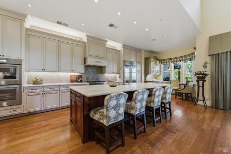 3799 Shillingford Place Santa Rosa CA 95404