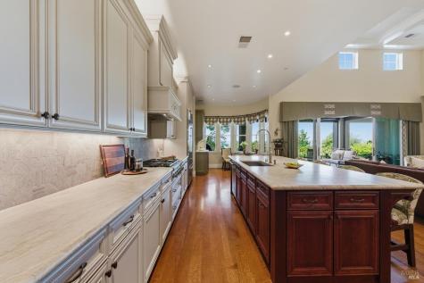 3799 Shillingford Place Santa Rosa CA 95404
