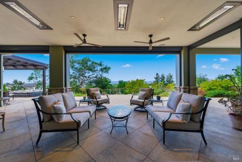 3799 Shillingford Place Santa Rosa CA 95404