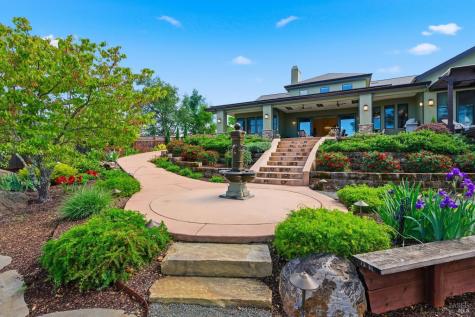 3799 Shillingford Place Santa Rosa CA 95404