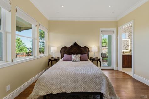 3799 Shillingford Place Santa Rosa CA 95404
