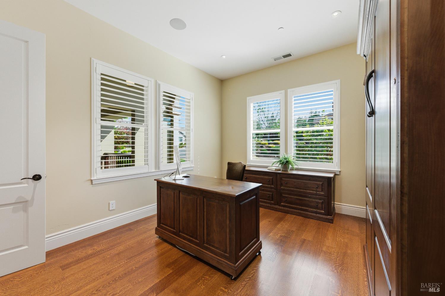 3799 Shillingford Place Santa Rosa CA 95404