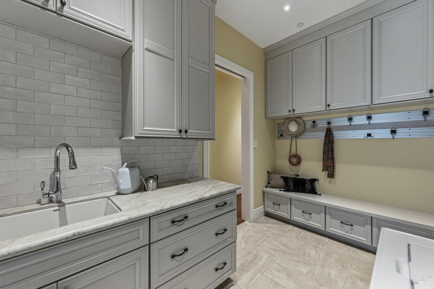 3799 Shillingford Place Santa Rosa CA 95404