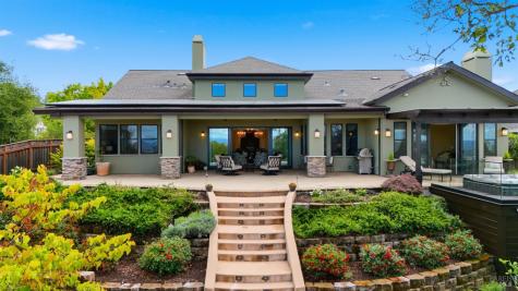 3799 Shillingford Place Santa Rosa CA 95404