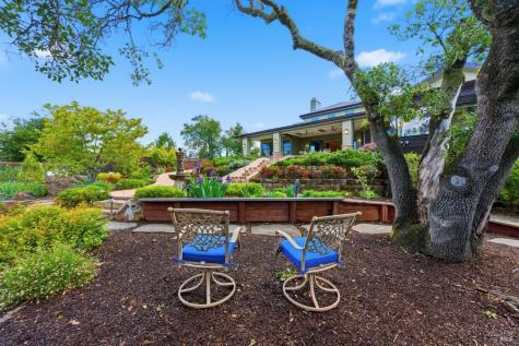 3799 Shillingford Place Santa Rosa CA 95404