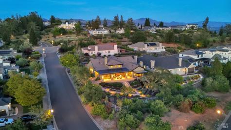 3799 Shillingford Place Santa Rosa CA 95404