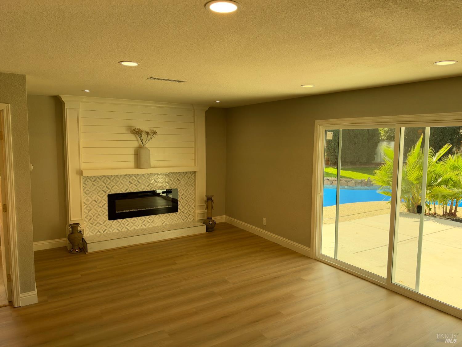 137 Valhalla Court Vacaville CA 95687