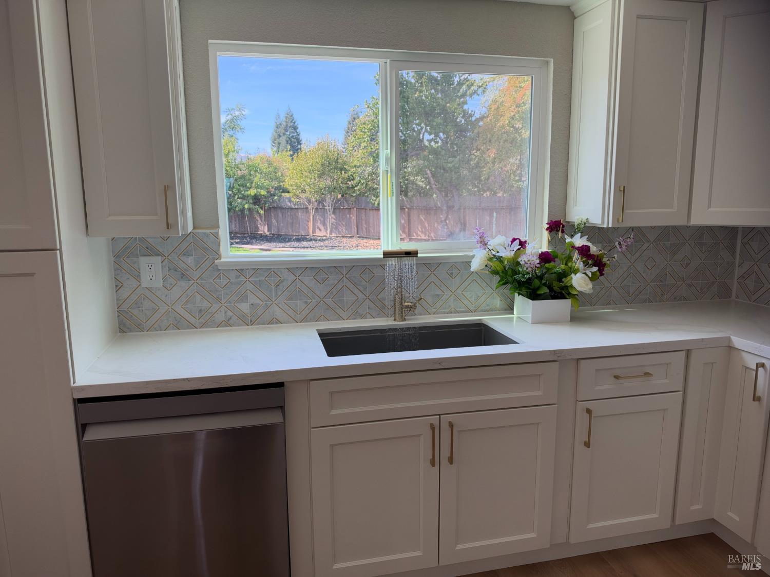 137 Valhalla Court Vacaville CA 95687