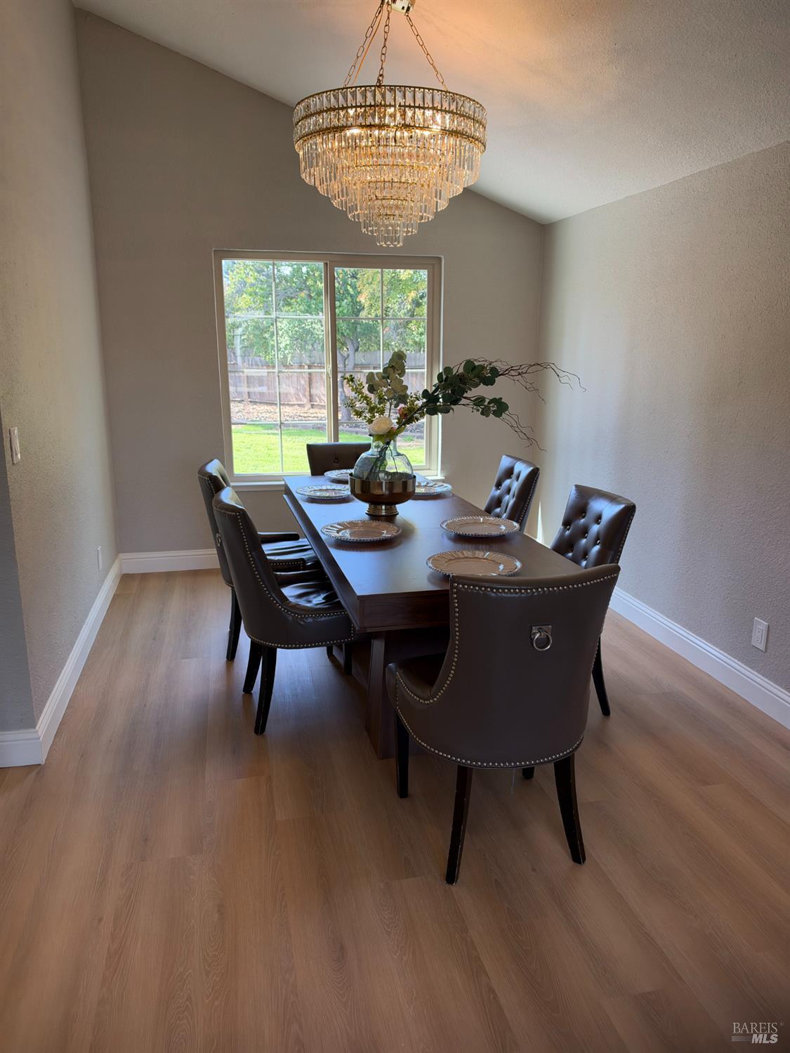 137 Valhalla Court Vacaville CA 95687