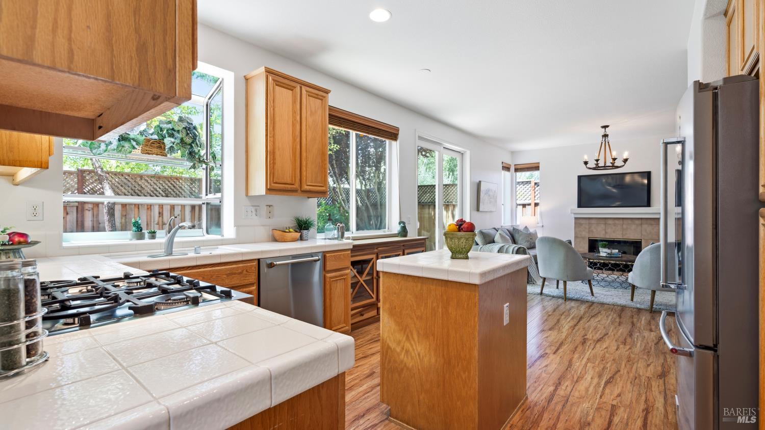 2781 Liscum Street Santa Rosa CA 95407