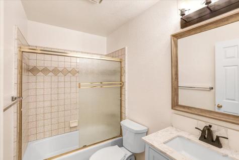 401 Fairway Court Healdsburg CA 95448