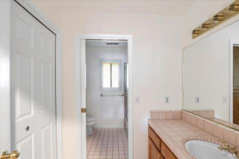 401 Fairway Court Healdsburg CA 95448