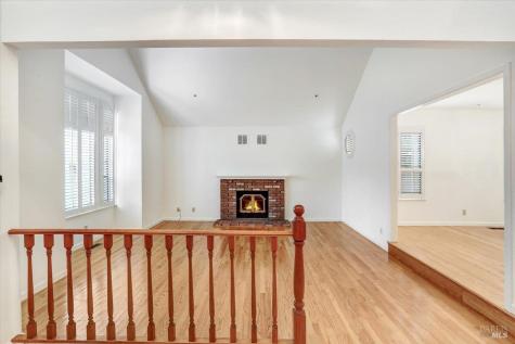401 Fairway Court Healdsburg CA 95448