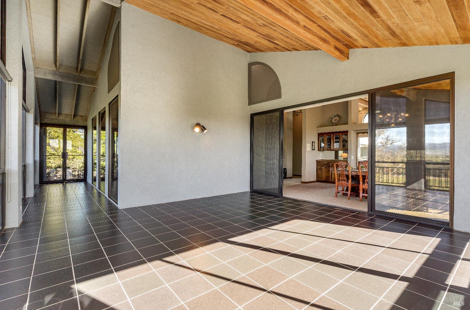 1095 Hardman Avenue Napa CA 94558