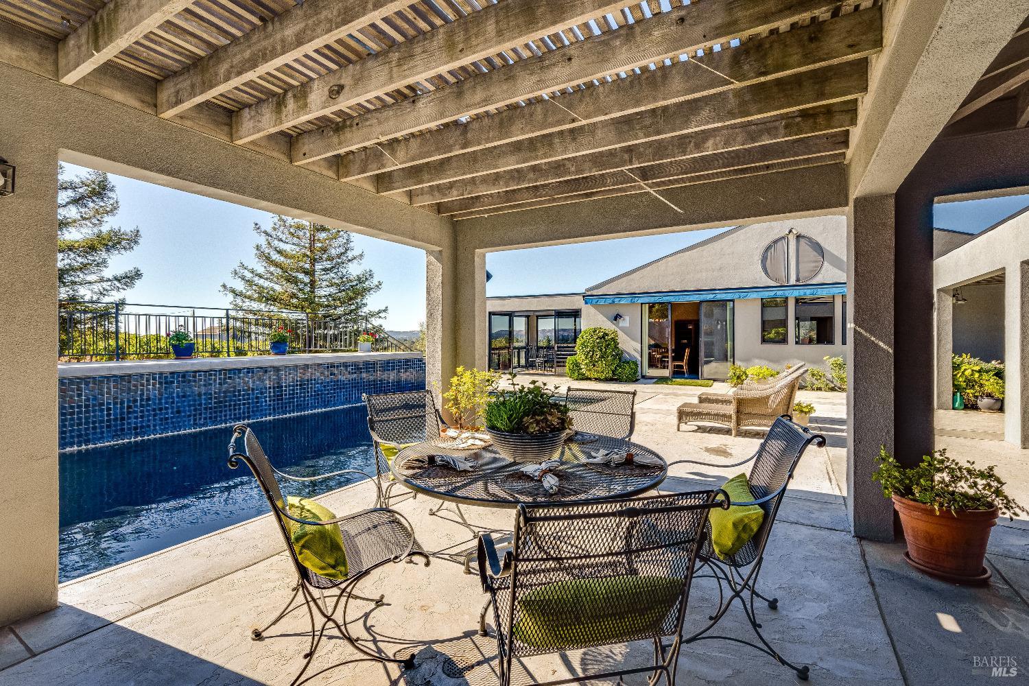 1095 Hardman Avenue Napa CA 94558