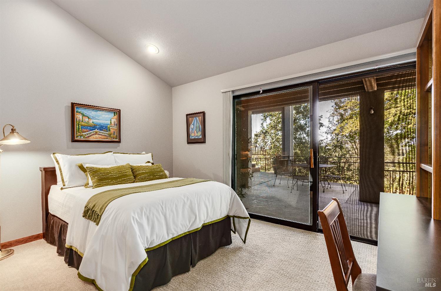 1095 Hardman Avenue Napa CA 94558
