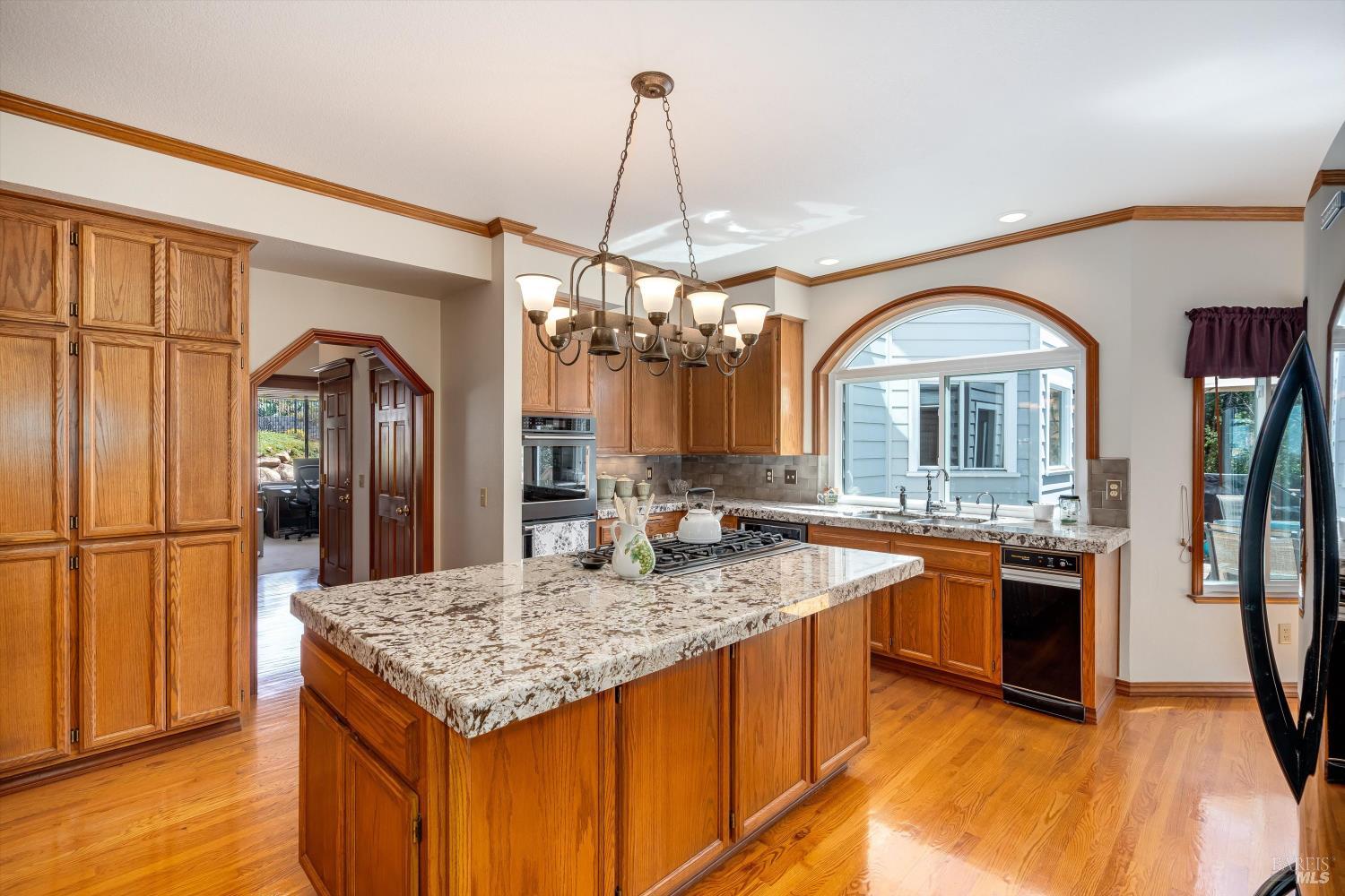 3826 Clear Ridge Santa Rosa CA 95404