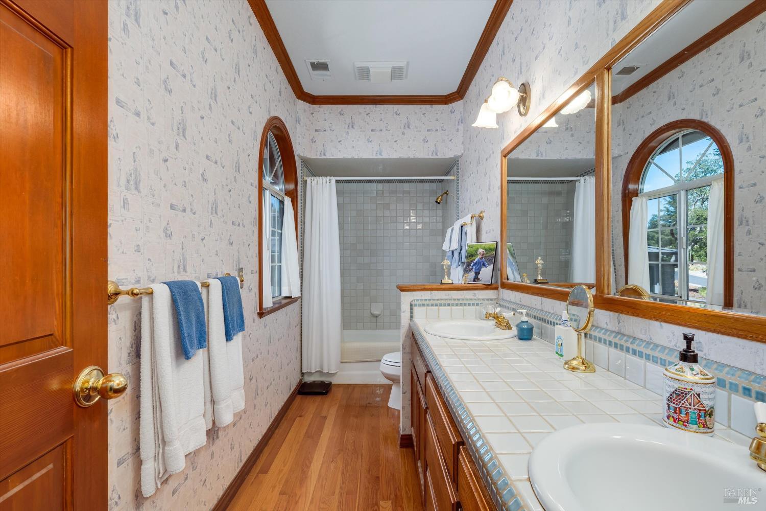 3826 Clear Ridge Santa Rosa CA 95404