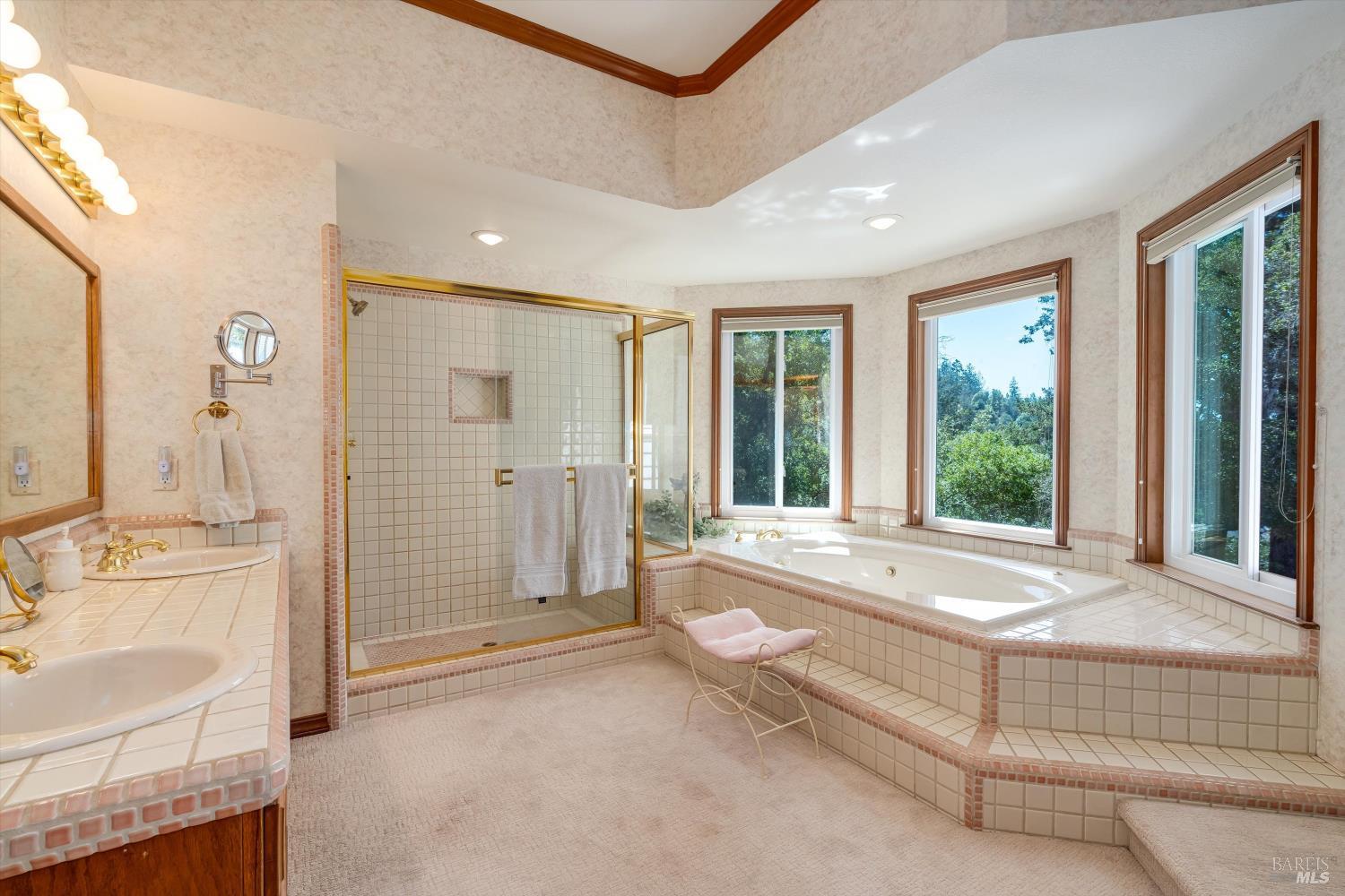3826 Clear Ridge Santa Rosa CA 95404