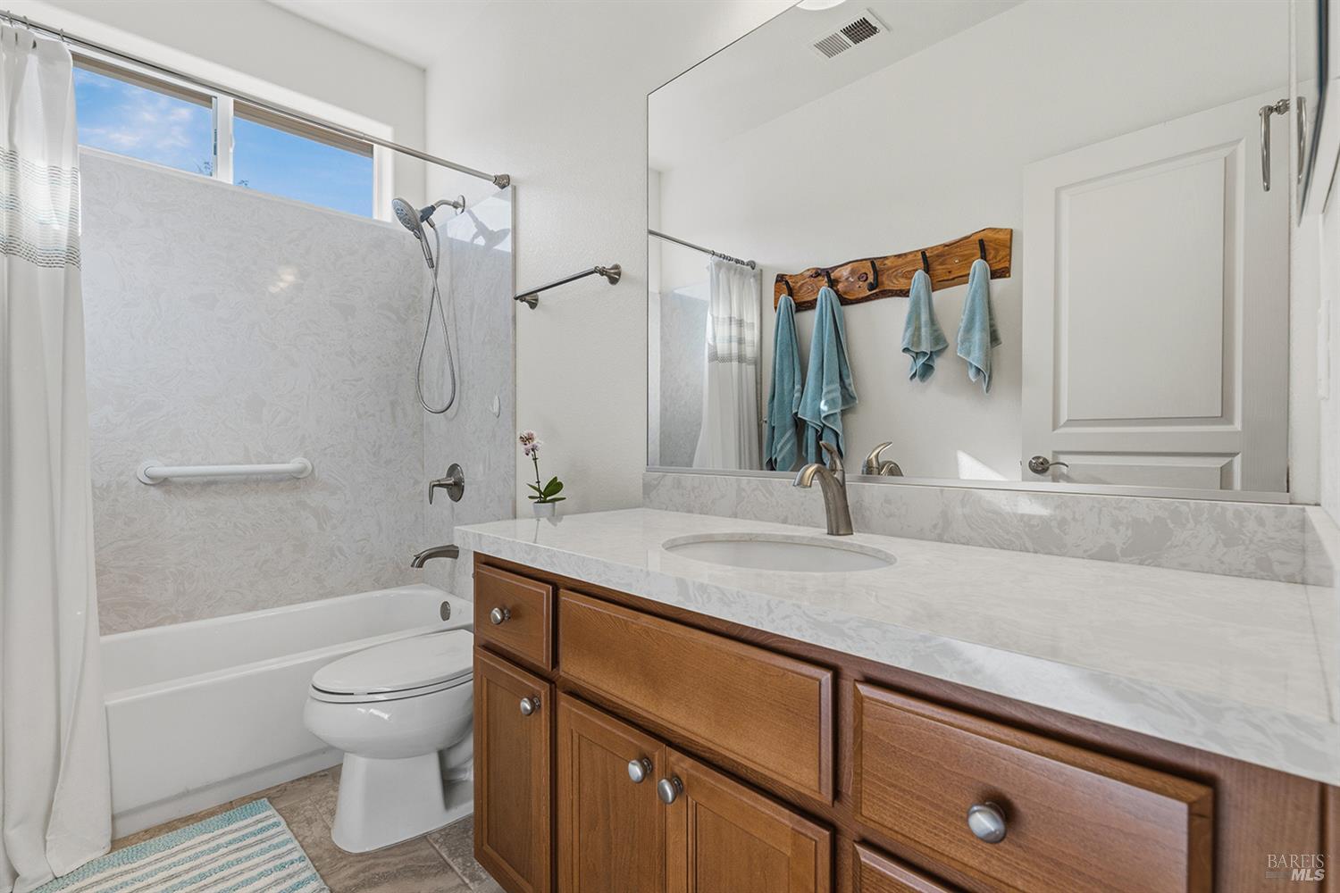 6638 Stone Bridge Road Santa Rosa CA 95409