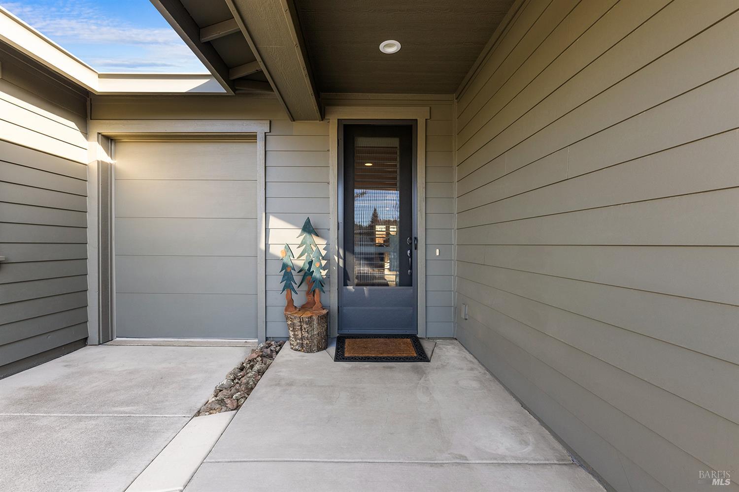6638 Stone Bridge Road Santa Rosa CA 95409