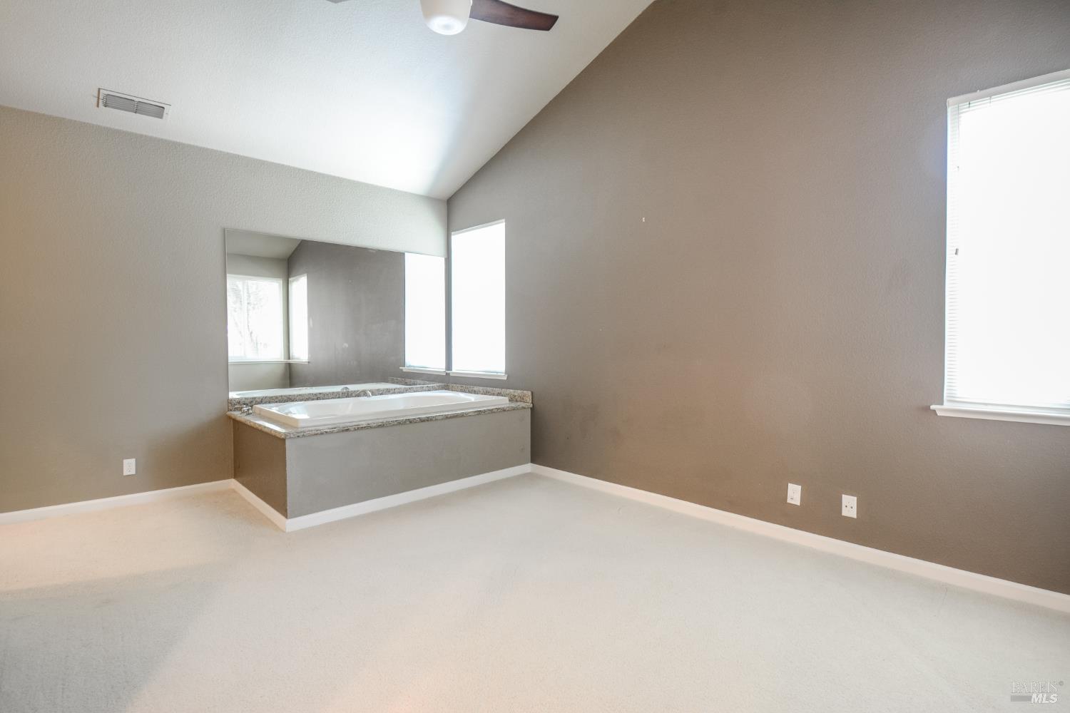 613 Edenderry Drive Vacaville CA 95688