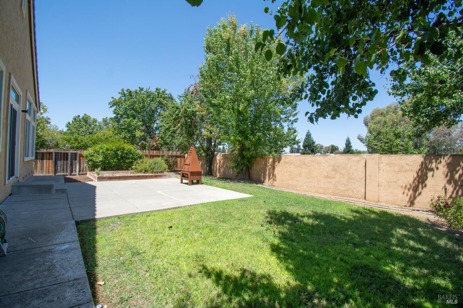 613 Edenderry Drive Vacaville CA 95688