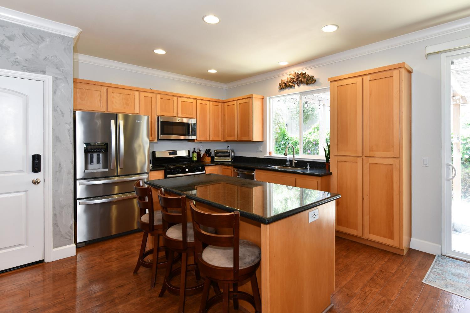 729 Fresno Avenue Santa Rosa CA 95407