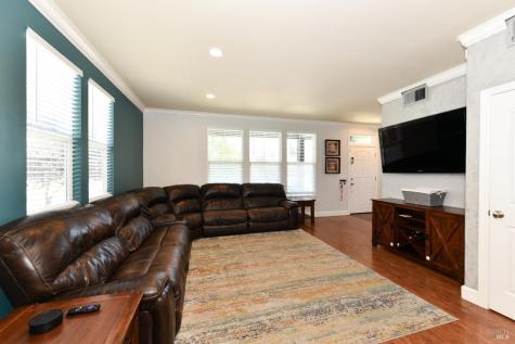 729 Fresno Avenue Santa Rosa CA 95407