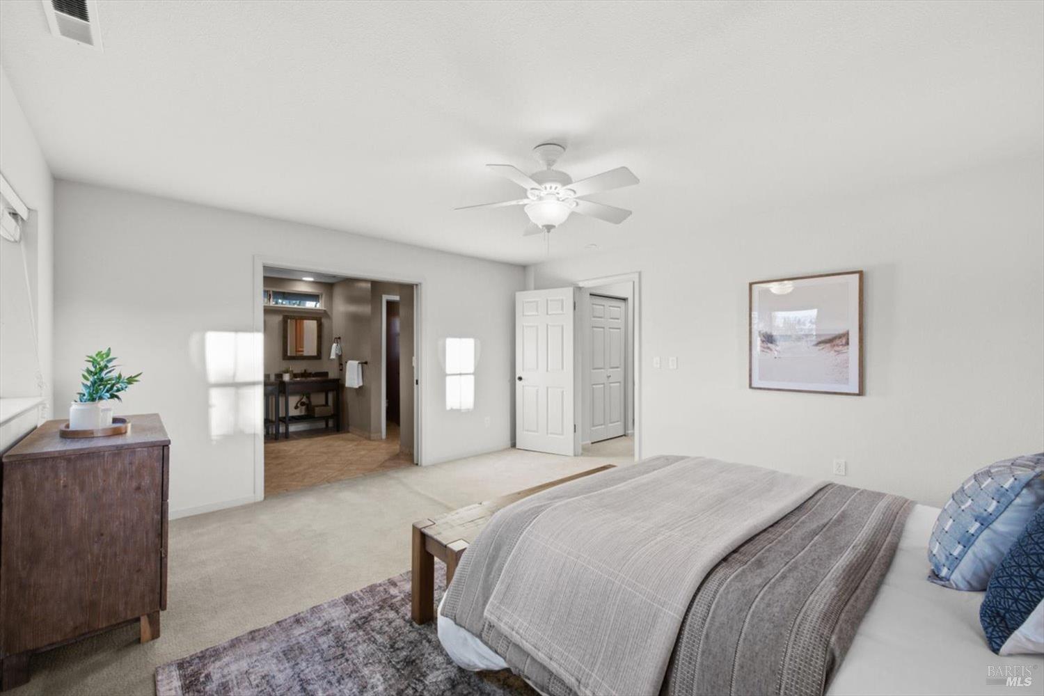949 Mcnear Avenue Petaluma CA 94952