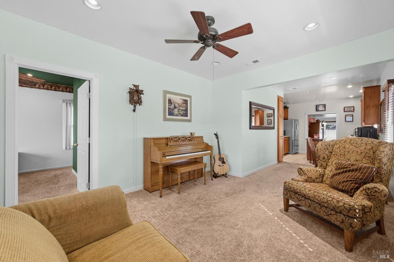 118 Walnut Avenue Vacaville CA 95688