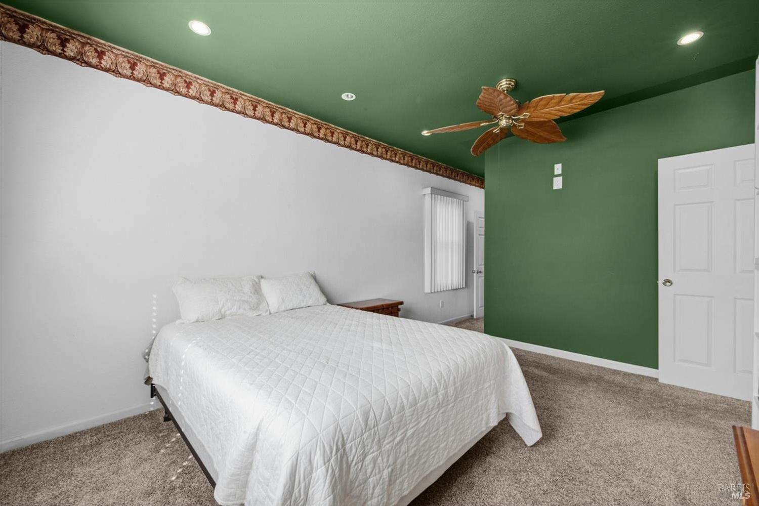 118 Walnut Avenue Vacaville CA 95688