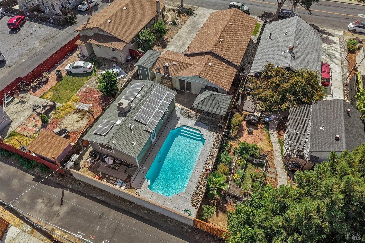 118 Walnut Avenue Vacaville CA 95688
