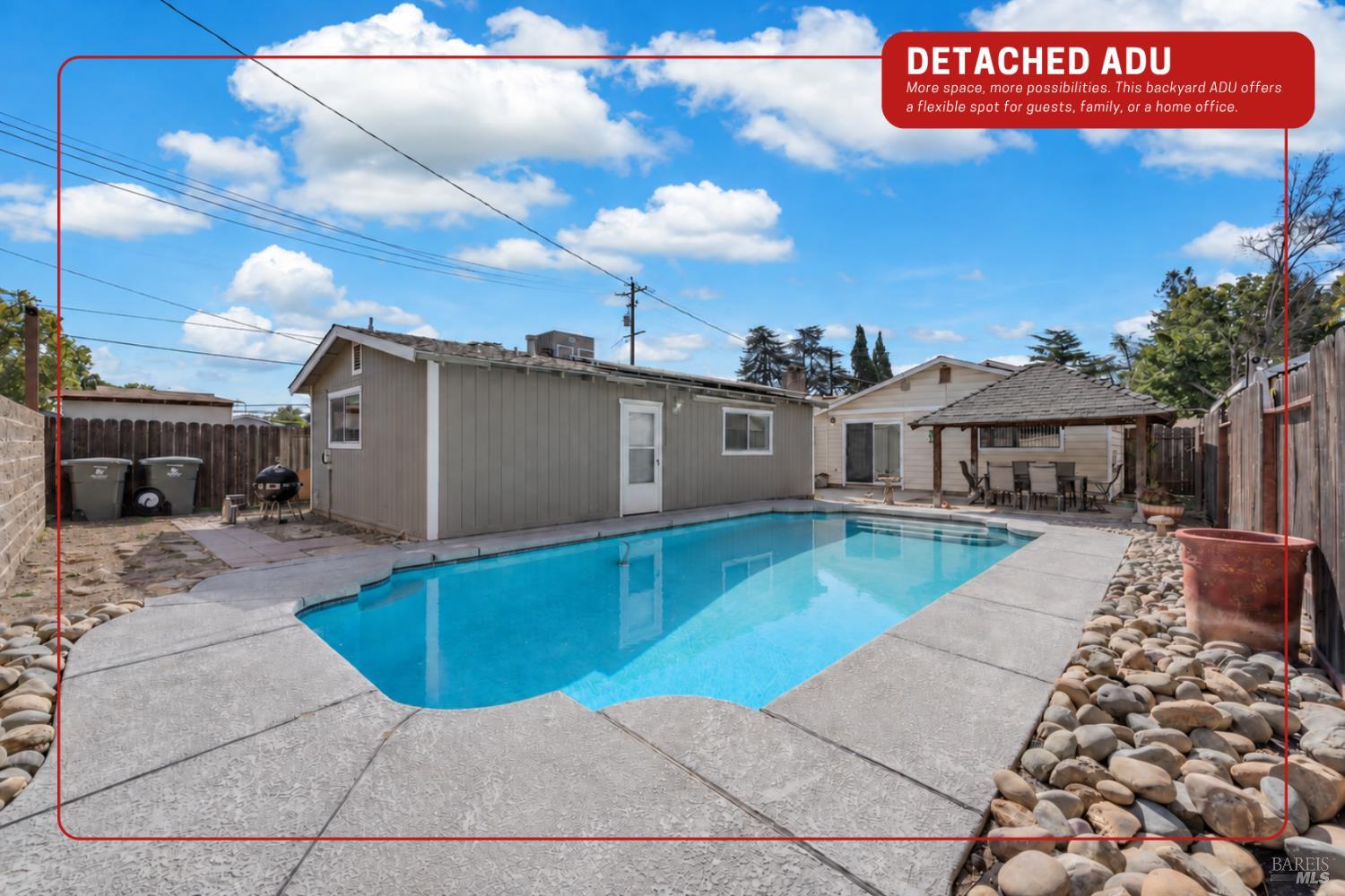 118 Walnut Avenue Vacaville CA 95688
