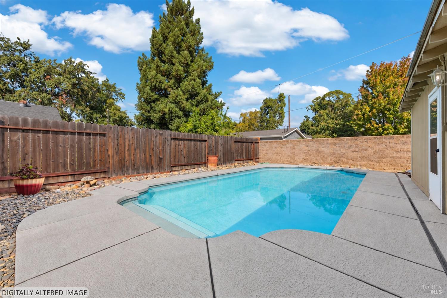 118 Walnut Avenue Vacaville CA 95688