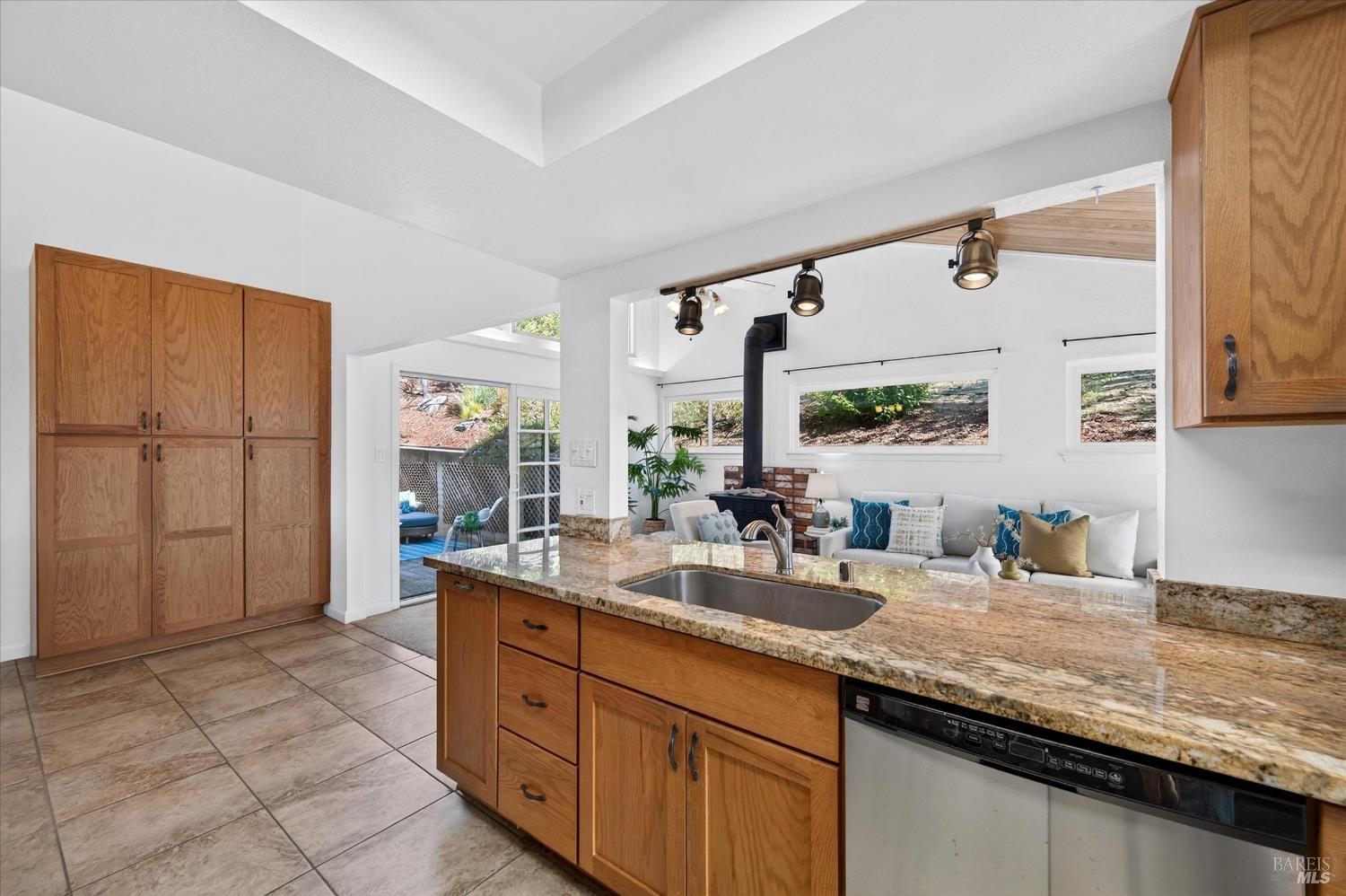 142 Ardmore Way Benicia CA 94510