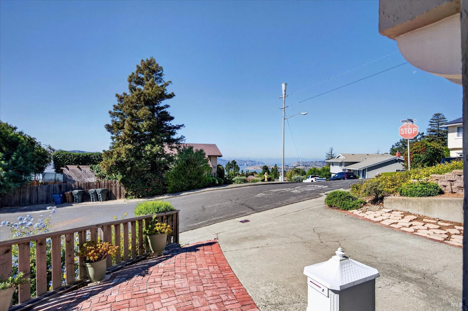 142 Ardmore Way Benicia CA 94510