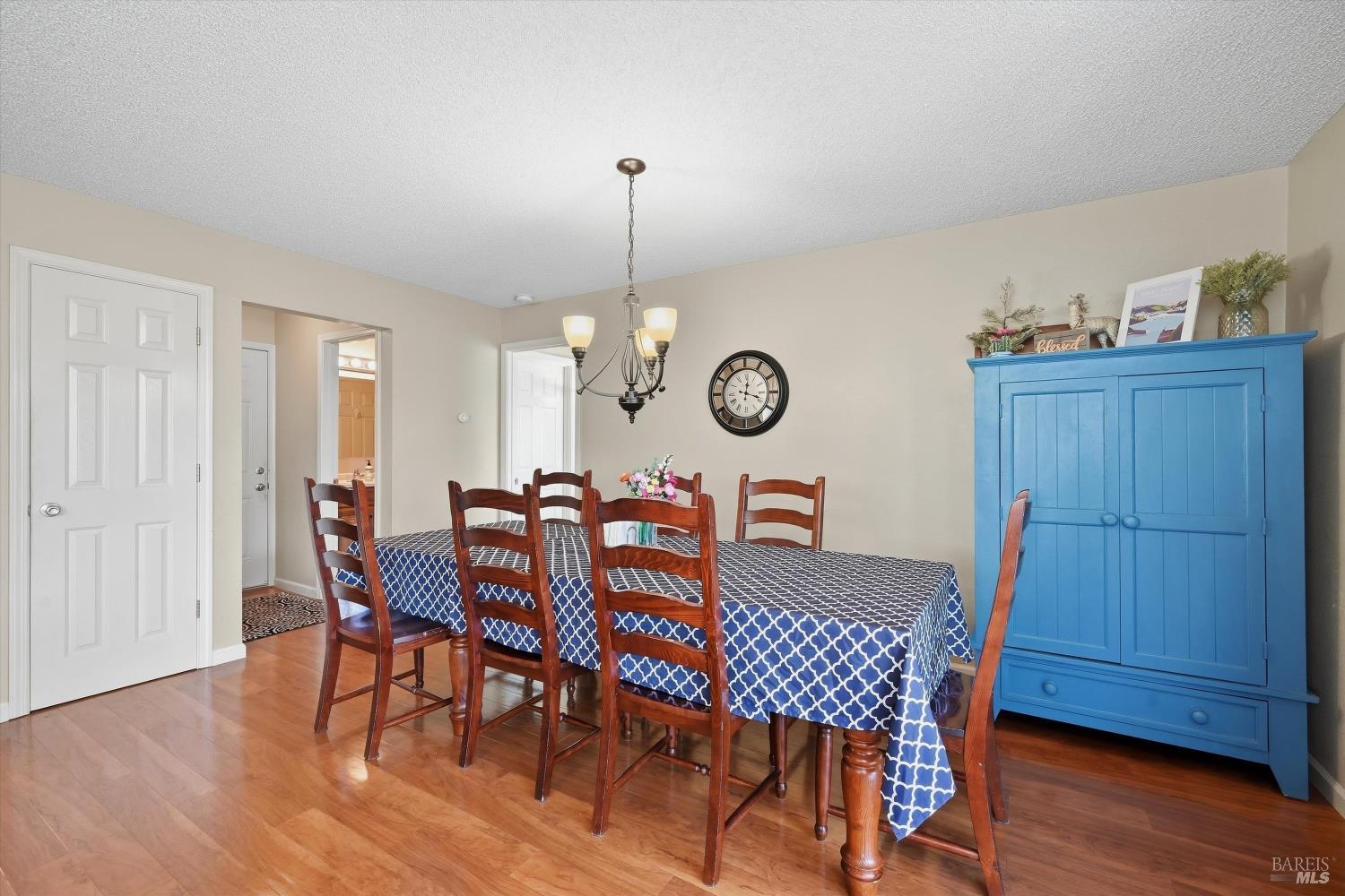 1411 Garrett Court Rohnert Park CA 94928