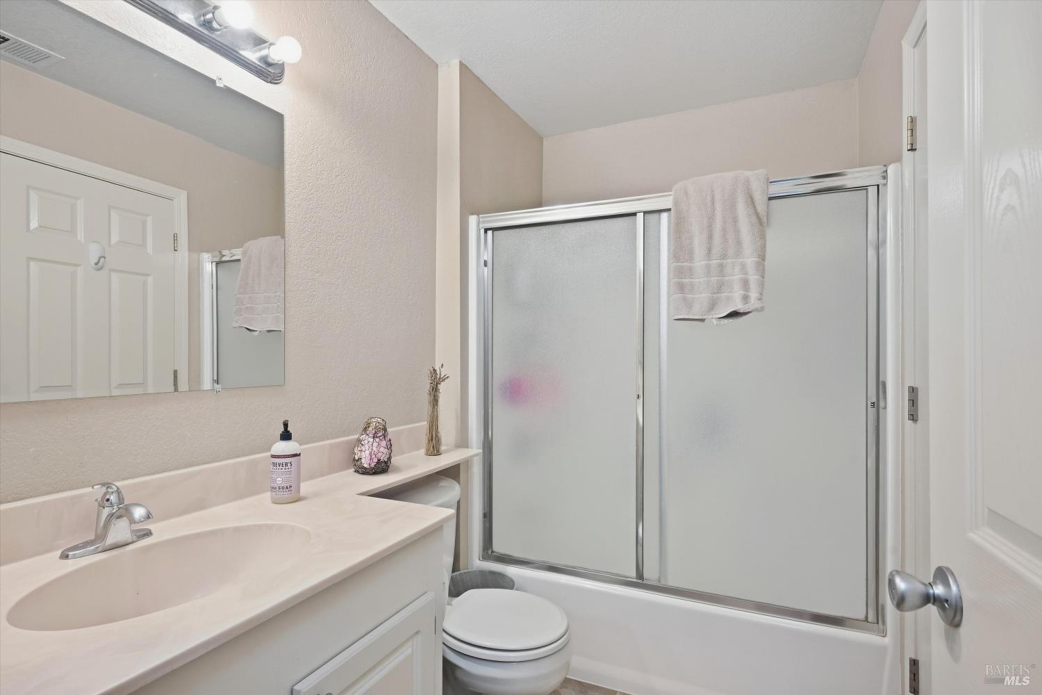 1411 Garrett Court Rohnert Park CA 94928