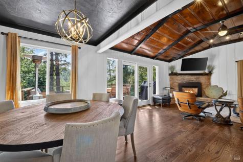 16361 Wright Drive Guerneville CA 95446
