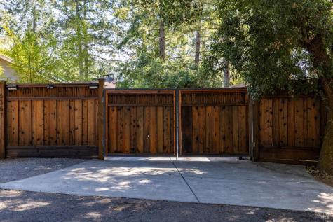 16361 Wright Drive Guerneville CA 95446