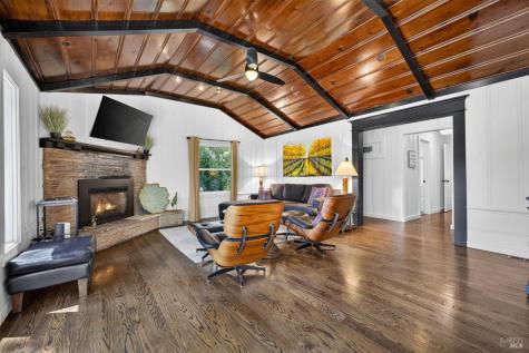 16361 Wright Drive Guerneville CA 95446