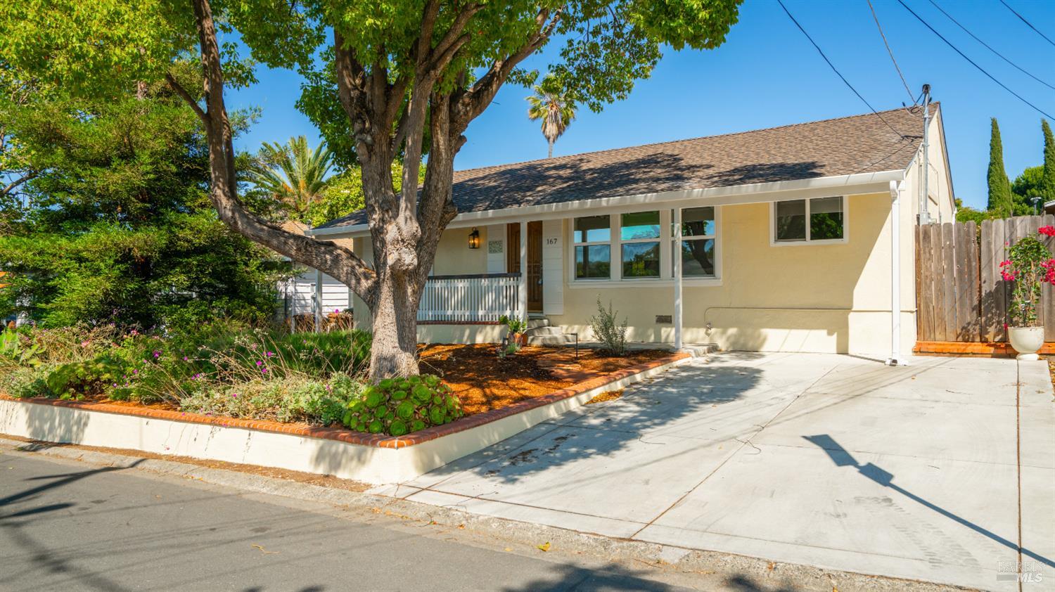167 El Bonito Way Benicia CA 94510