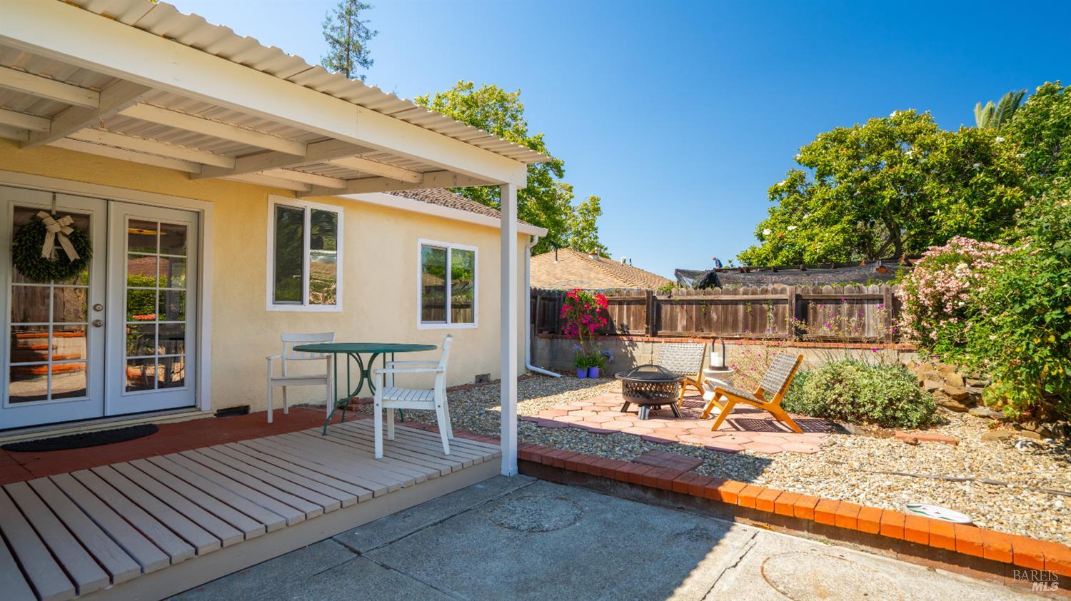 167 El Bonito Way Benicia CA 94510
